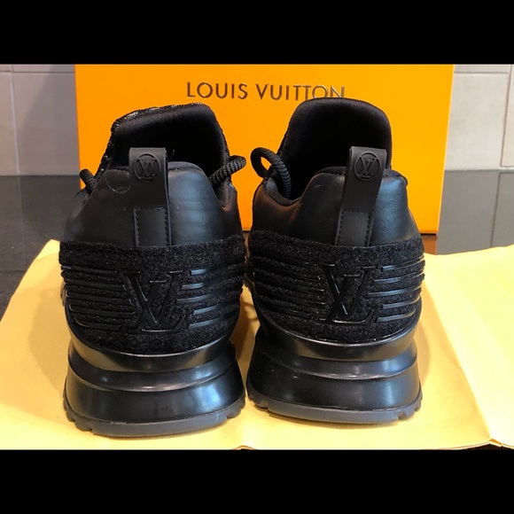 Louis Vuitton Unisex Black Sneakers-Brand New- Size 43 - Picture 9 of 12
